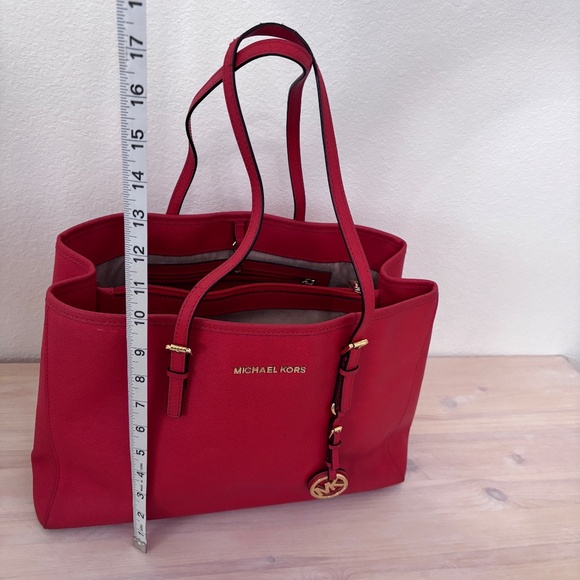 Michael Kors Jet Set tote - Picture 3 of 9